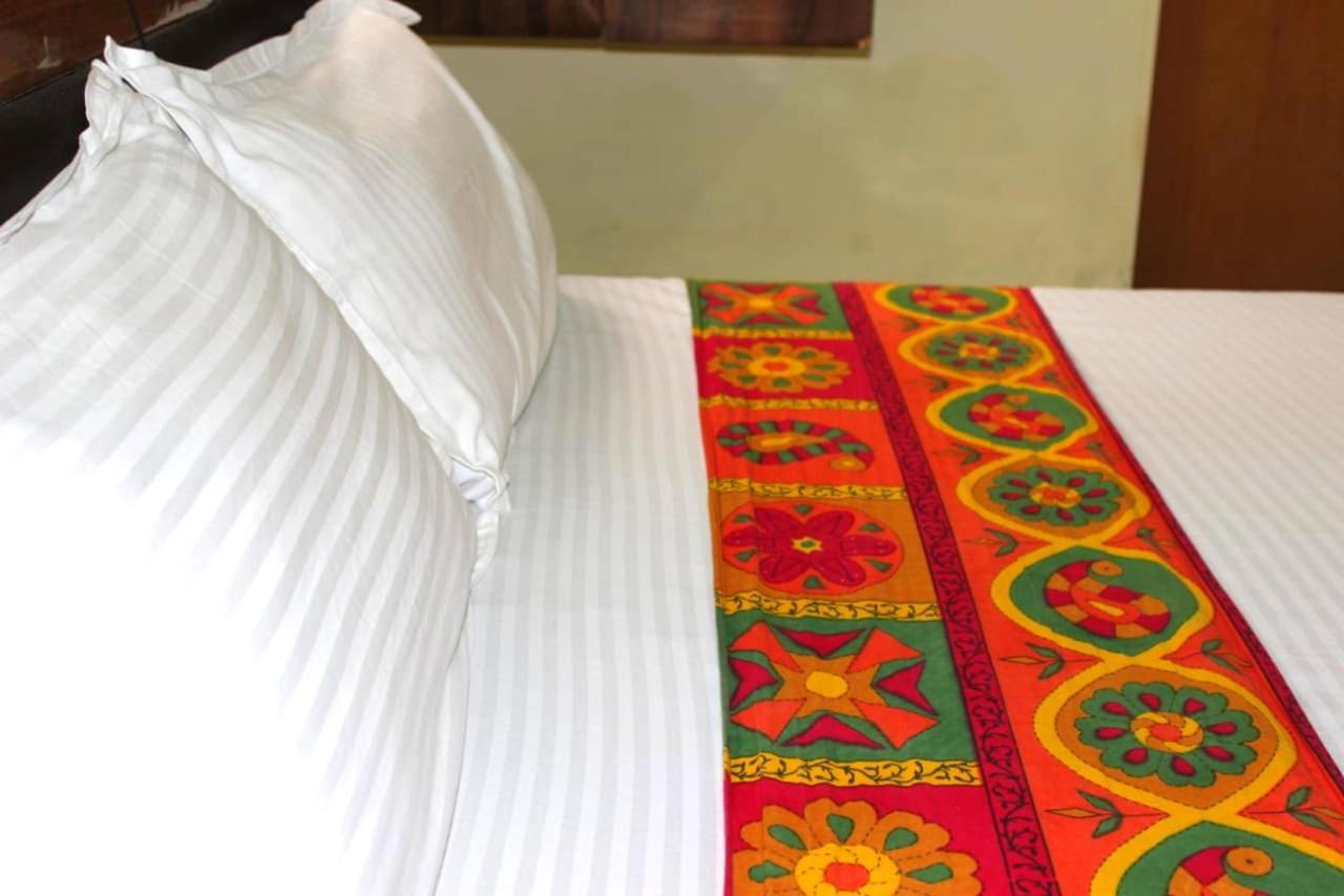 Hotel Akshara Residency à Bombay Extérieur photo